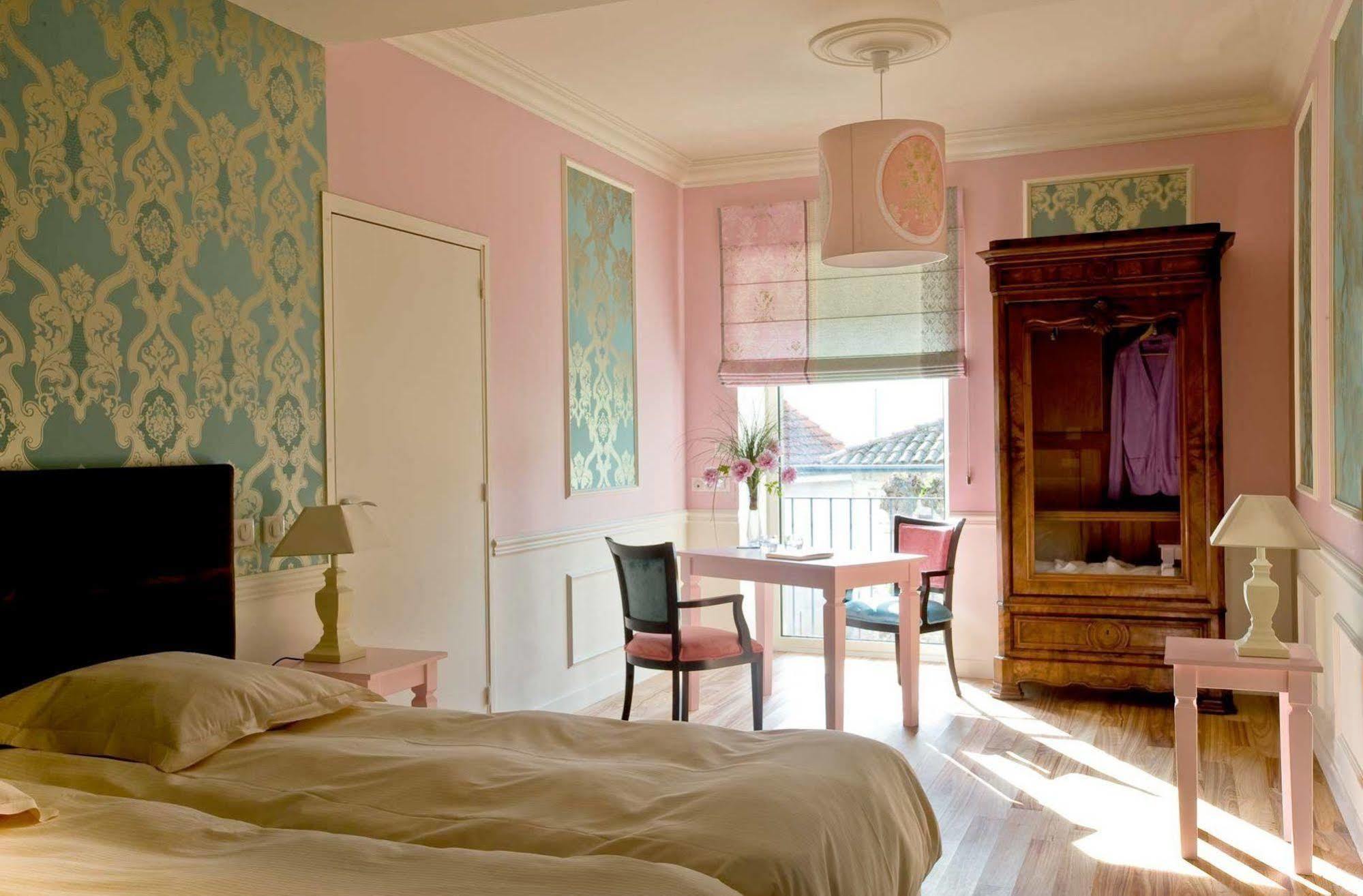 Hotel Spa Frederic Carrion Et Sa Table Gastronomique Viré Exteriér fotografie